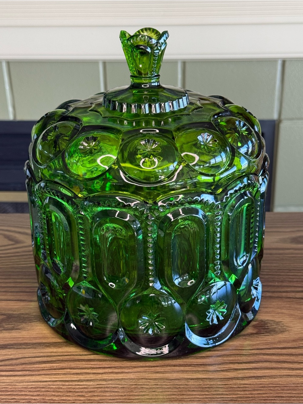 Vintage LE Smith Moon & Stars XL 10”H x 8”dia. Jardiniere Emerald Green